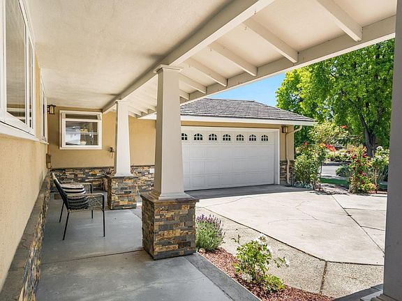 2nd image of 1085 Firth Ct