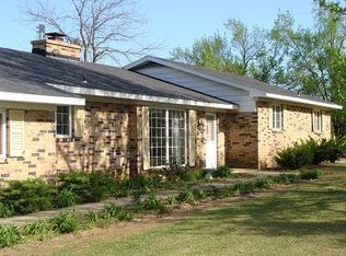 8951 1st Rd, Mountain Grove, MO 65711