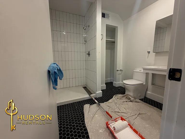 850 Westside Ave #9 — Photo 9