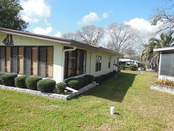 4th image of 1924 Brookfield Ln #A