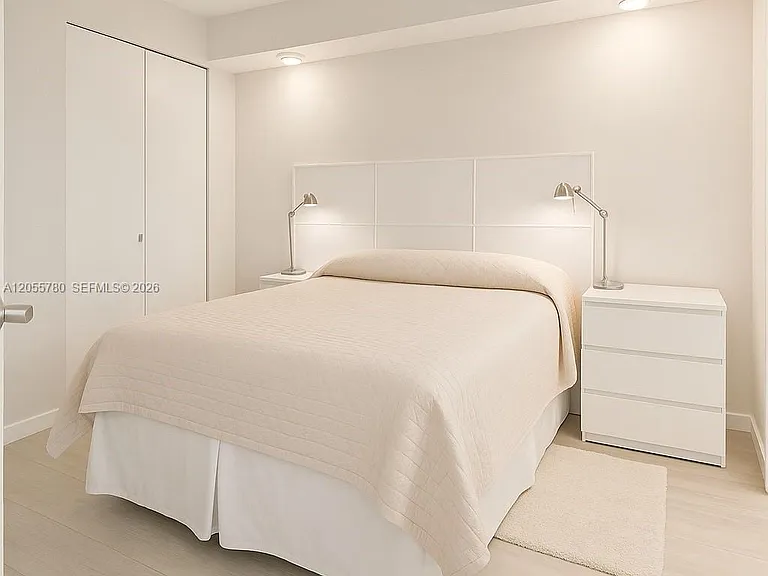 2301 Collins Ave #636 — Photo 9