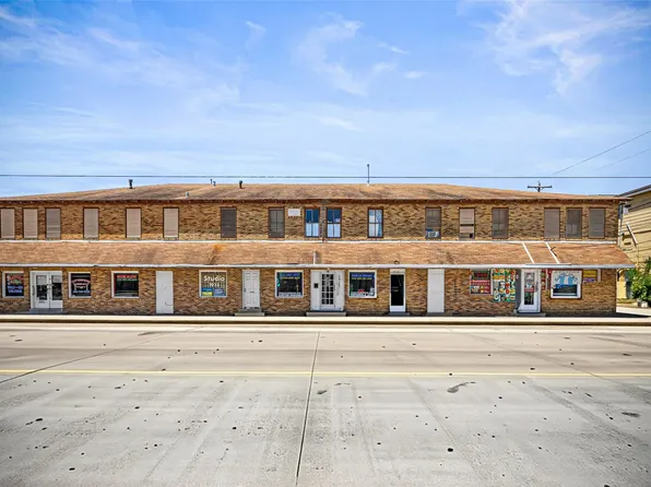 1915 45th St, Galveston, TX 77550
