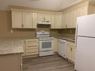 3 Keith Ct, Centerport, NY 11721