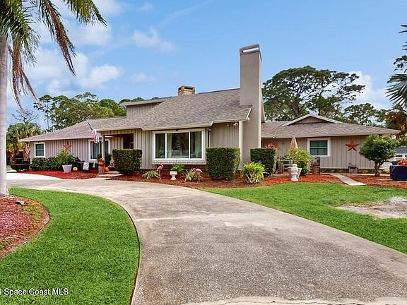 2nd image of 1816 Laurel Oak Dr S