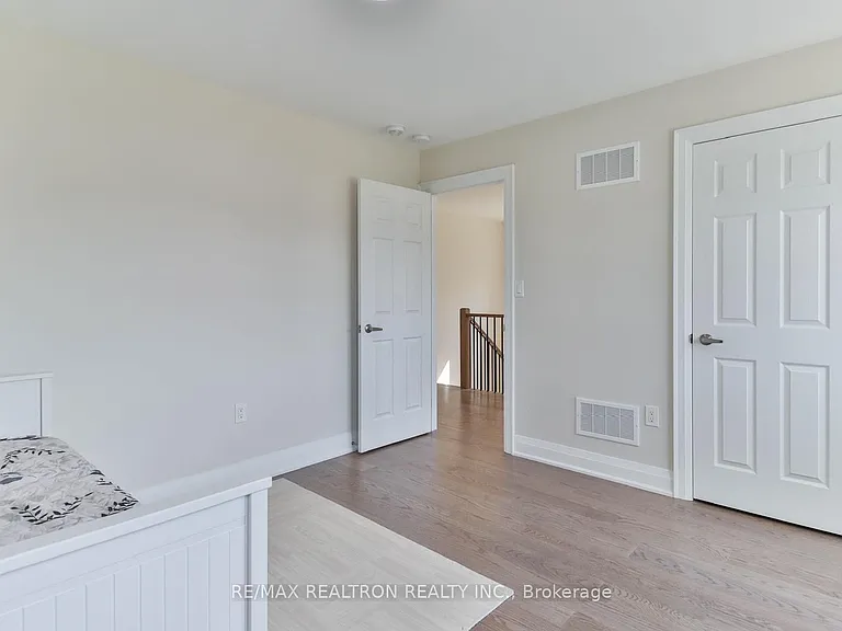 15 George Ellis Dr — Photo 32