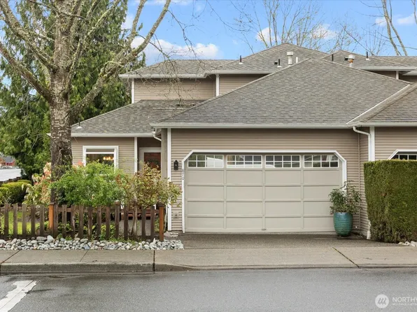 870 5th Avenue NW, Issaquah, WA 98027