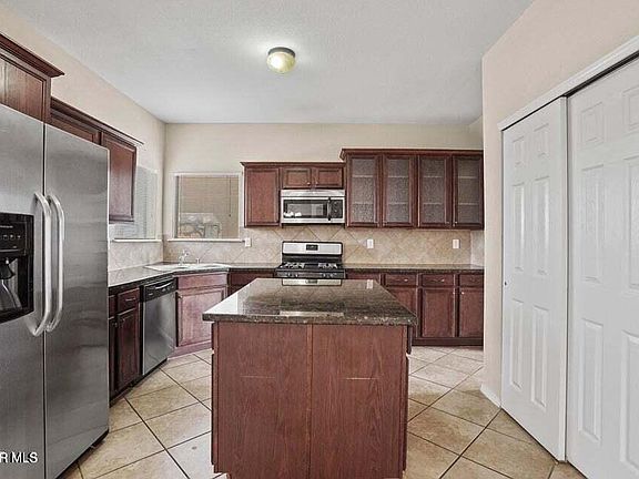 5th image of 12743 Destiny Ave