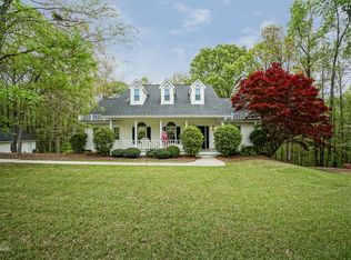 18 Byron Dr, Macon, GA 31210