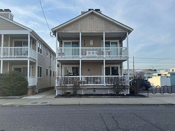 2nd image of 2120 Asbury Ave #1