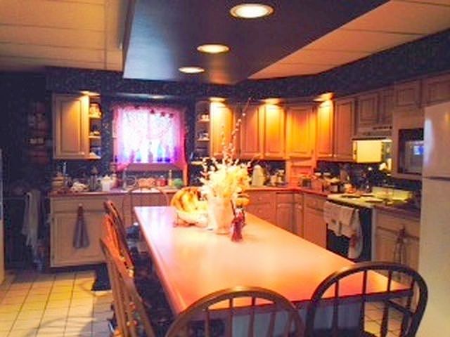 2nd image of 124 East Ave