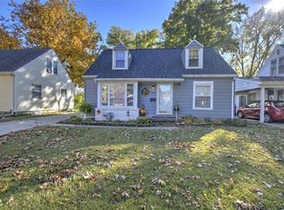 1677 W Sunset Ave, Decatur, IL 62522