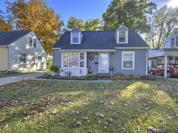 1677 W Sunset Ave, Decatur, IL 62522