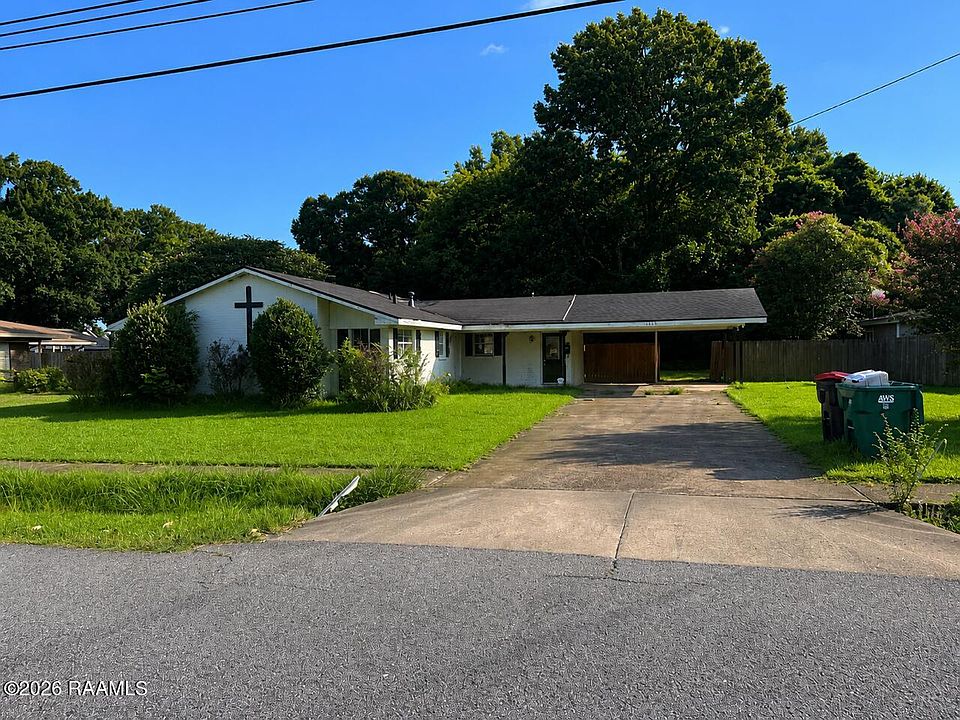 1st image of 117 Charles Dr