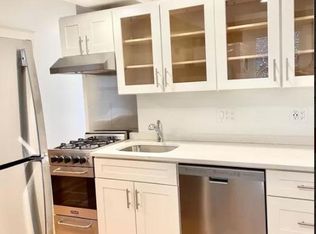 20 Grove St., Boston, MA 02114