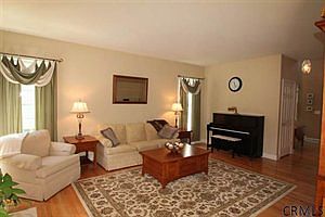 2nd image of 6 Regatta View Dr