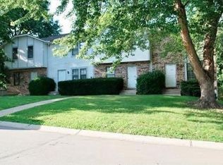 1000 NE 2nd St, Blue Springs, MO 64014