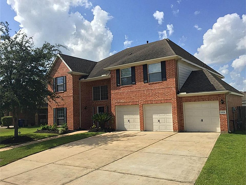 1st image of 21718 Cozy Hollow Ln