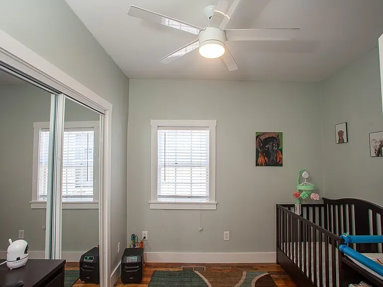 504 Brunswick St — Photo 16