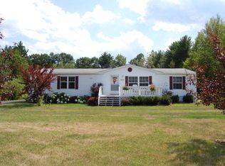 3655 Essex Rd, Willsboro, NY 12996