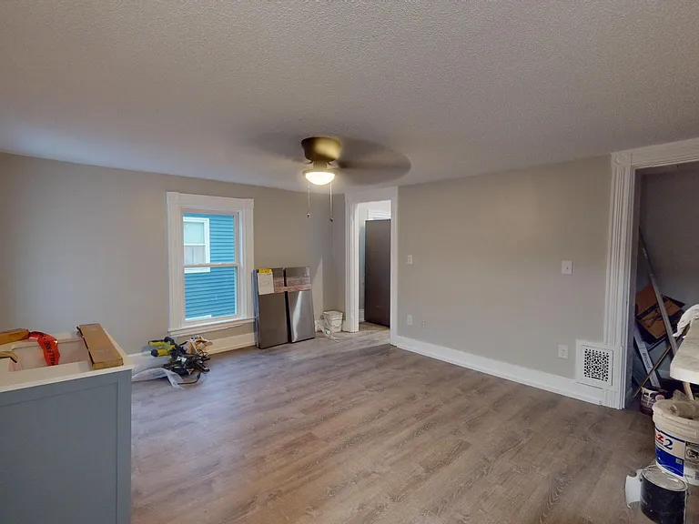 10 Washington St #2 — Photo 10