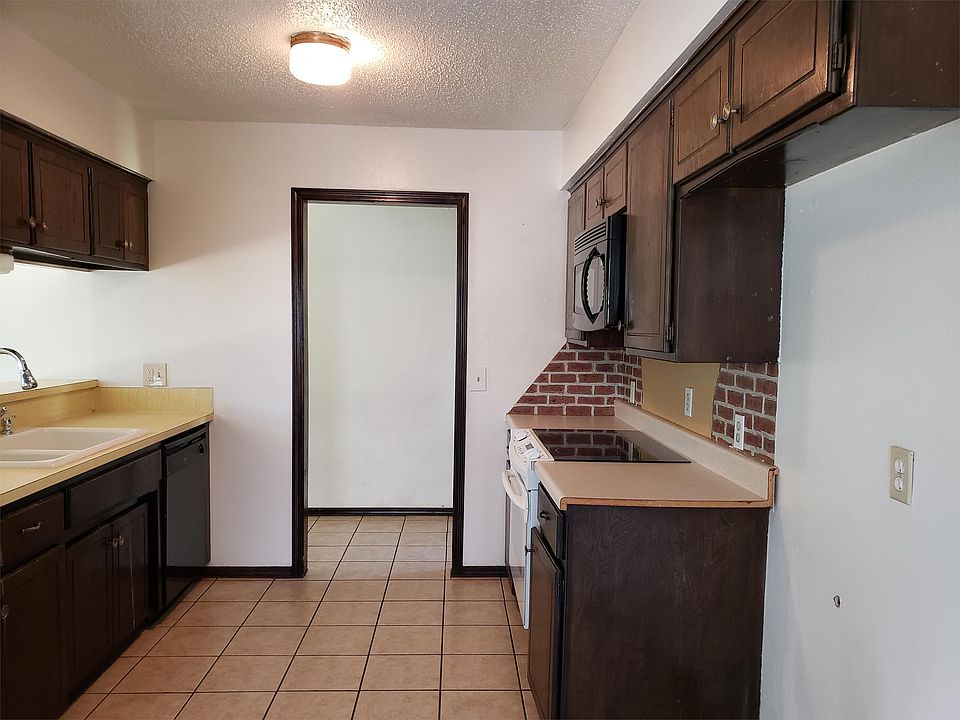 1st image of 3509 San Leon Ct