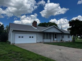 3534 SE 35th Ct, Topeka, KS 66605