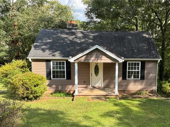 122 Converse St, Greenville, SC 29607