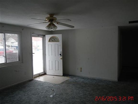 5th image of 101 NW J St