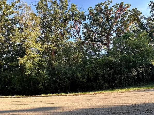 7319 Forest Oak Dr #23, McHenry, IL 60050