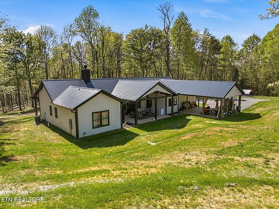 42nd image of 8212 Barker Rd