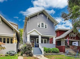 938 S Euclid Ave, Oak Park, IL 60304
