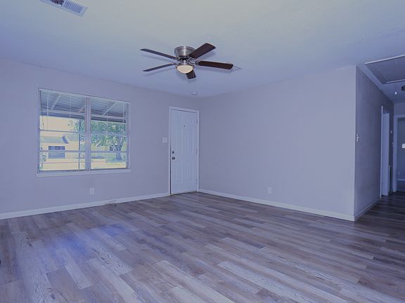 3rd image of 130 Bennett Dr