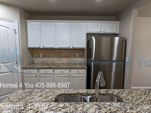 5th image of 137 Saint Charles Way