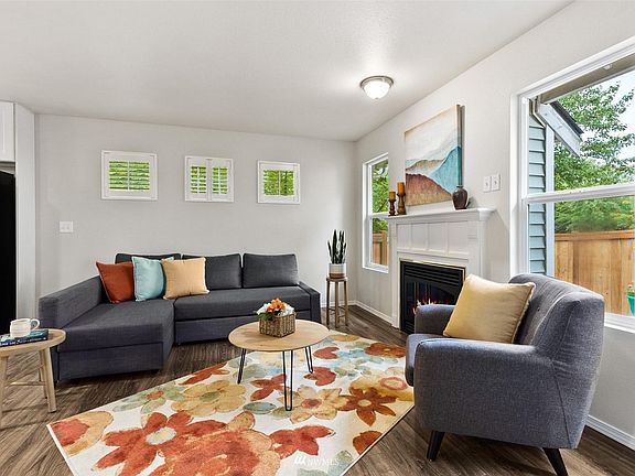5th image of 3705 3rd Ave NW