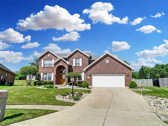 3rd image of 5590 Glen Meadow Dr