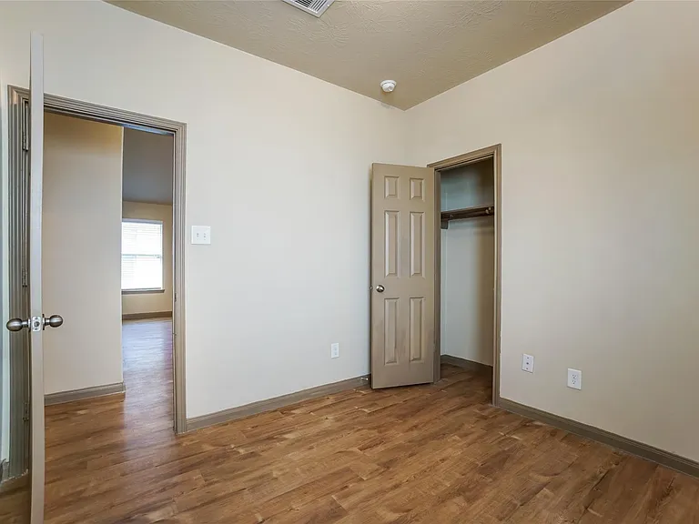 2450 Jonahs Way — Photo 10