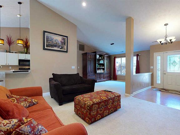 5th image of 2021 Canyon Creek Dr