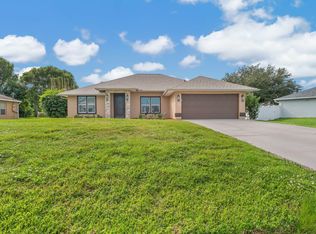 474 SW Homeland Rd, Port Saint Lucie, FL 34953