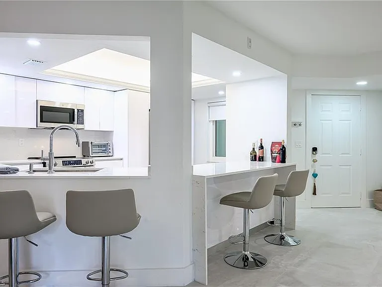 592 Beachwalk Cir #N-202 — Photo 1