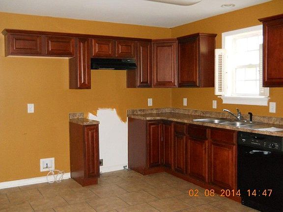 5th image of 449 Doggett Dr