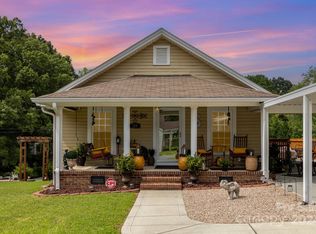 318 Westview St, Kannapolis, NC 28081