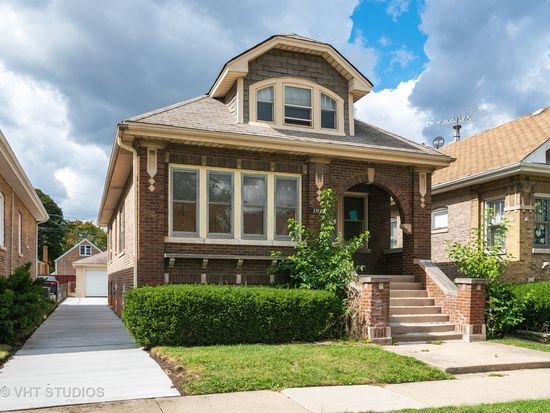 1826 Clinton Ave Berwyn Il 60402 Mls 10892172 Zillow
