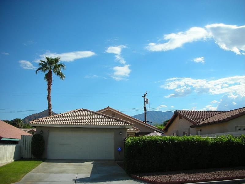 1st image of 78565 Bottlebrush Dr