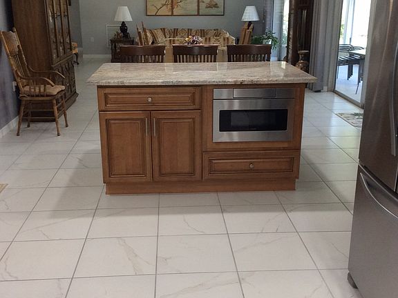 4th image of 6708 Cardinal Dr S