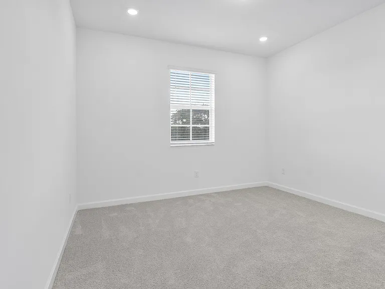 6843 Cobia Cir — Photo 32