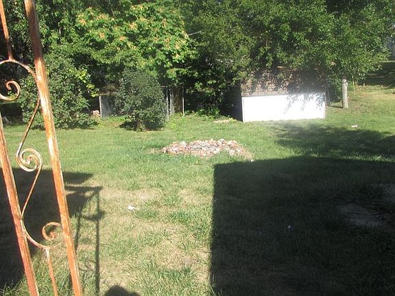 3rd image of 509 S Lincoln St
