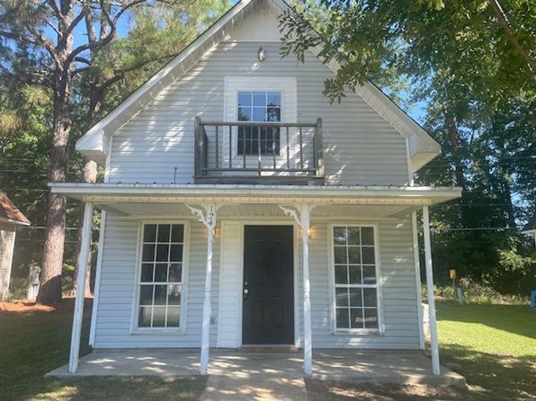 124 Money St