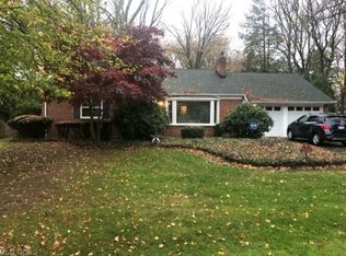 30827 Walker Rd, Bay Village, OH 44140