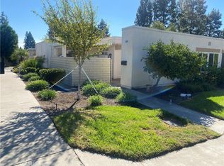 962 Calle Aragon UNIT B, Laguna Woods, CA 92637