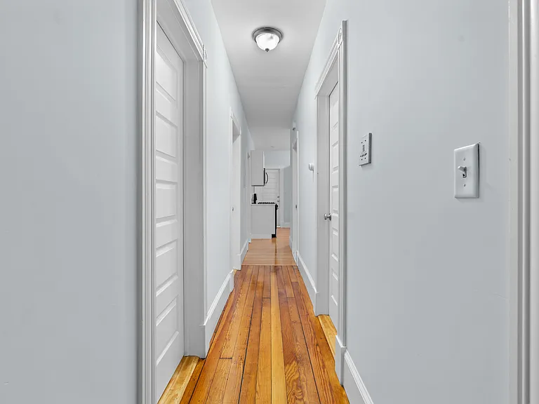15 Romsey St #1 — Photo 21